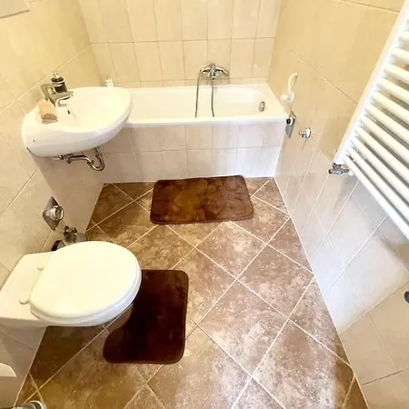 Pest 'n' Roses Ac Terrace Apartament Budapeszt