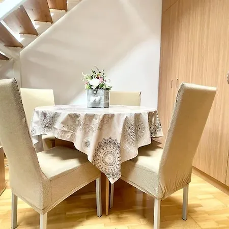 Apartament Pest 'n' Roses Ac Terrace