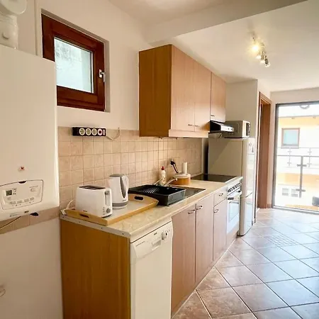 Apartament Pest 'n' Roses Ac Terrace *
